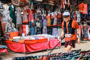 BIB: 
                            <button type="button" onclick="openModal(25554825)" class="btn btn-primary btn-sm float-right btn-popup" data-toggle="modal" data-target=".modal-high-quality">
                        <i class="fas fa-shopping-cart"></i> Add to Cart
                    </button>
                                            <button type="button" onclick="isThisMe(25554825, true)" class="btn btn-success btn-sm float-right btn-popup btn-isme hidden" data-toggle="tooltip" data-placement="bottom" title="นี่คือรูปของคุณใช่ไหม คลิกที่นี่เพื่อเอาเข้าอัลบั้ม">
                        <i class="fas fa-plus"></i> Add to album
                    </button>
                    <button type="button" onclick="isThisMe(25554825, false)" class="btn btn-warning btn-sm float-right btn-popup btn-isnotme hidden">
                        <i class="fas fa-ban"></i> Remove from album
                    </button>